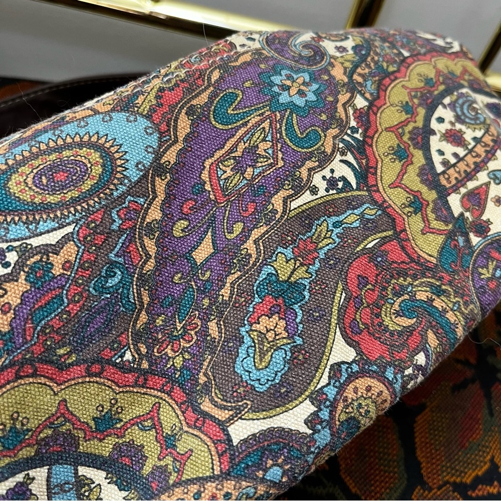 Paisley Patterned Shoulder Bag - Picture 4 of 10